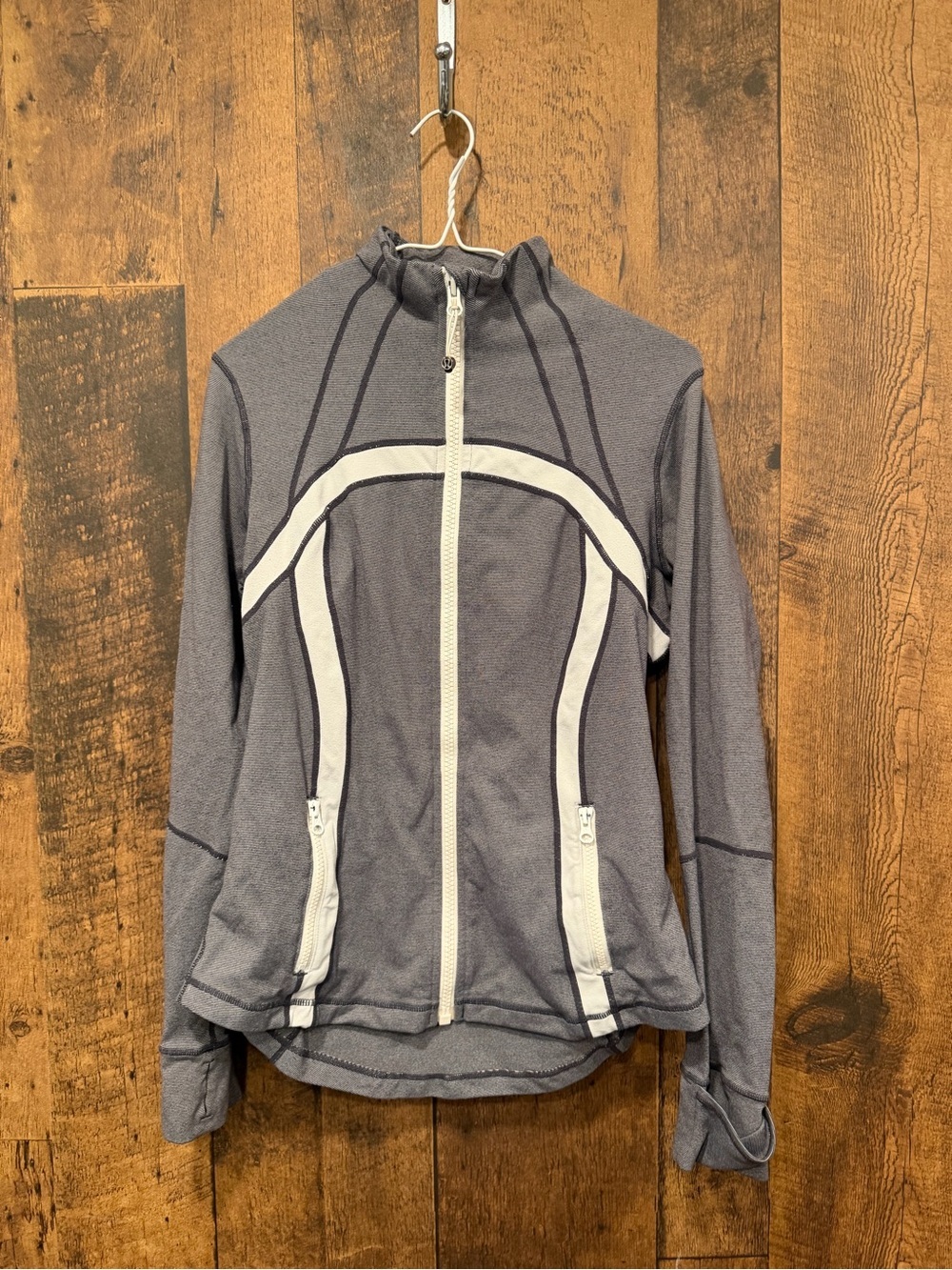 Lululemon grey and white define jacket size 12